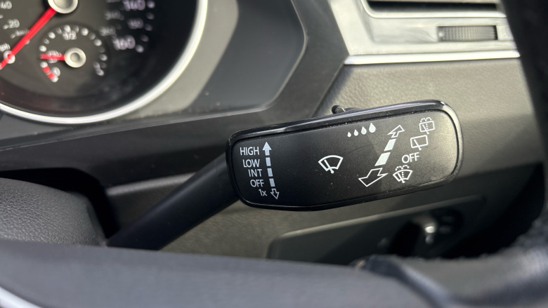 Volkswagen Tiguan 1.5 TSI 150 Life 5dr Petrol Estate